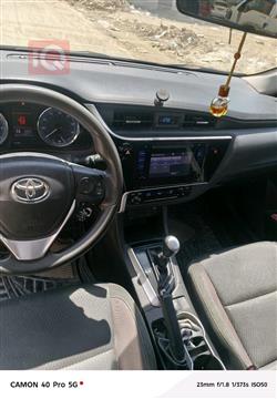 تۆیۆتا کۆرۆلا